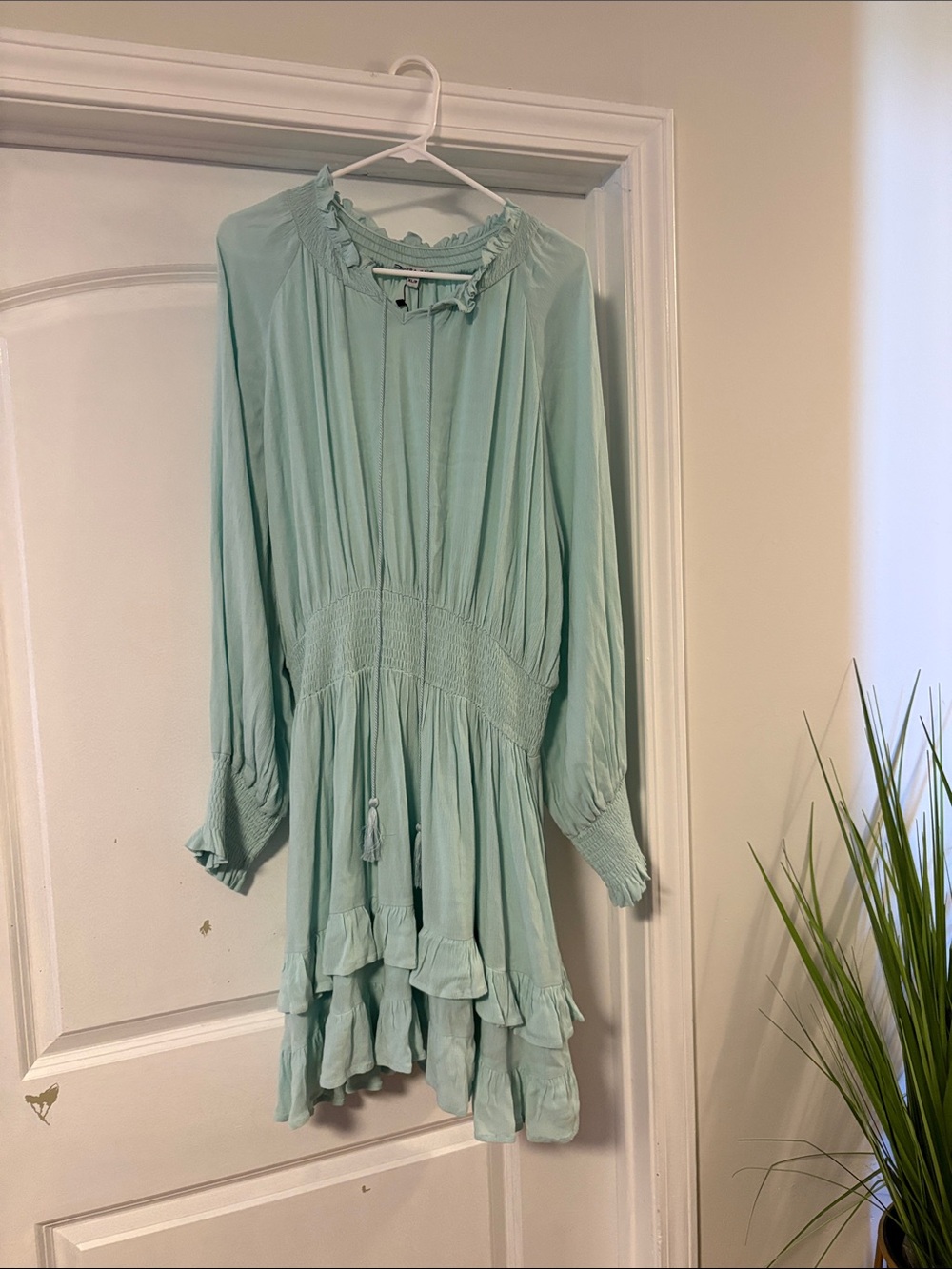 Yakira Bella ditsy dress in solid light aqua - Picture 2 of 7